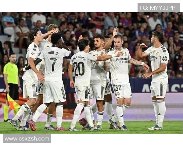 世界杯精彩对决皇马与那不勒斯战成平局全场沸腾瞬间回顾 世界杯精彩对决皇马与那不勒斯战成平局全场沸腾瞬间回顾