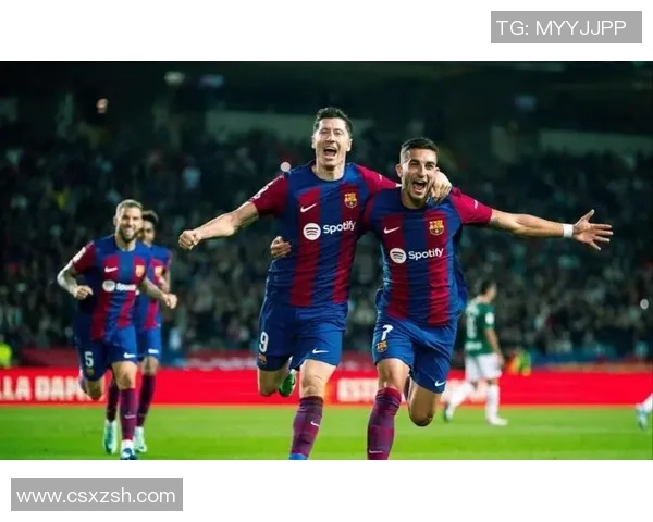 英超经典对决曼城险胜巴萨点球大战引发争议与激情