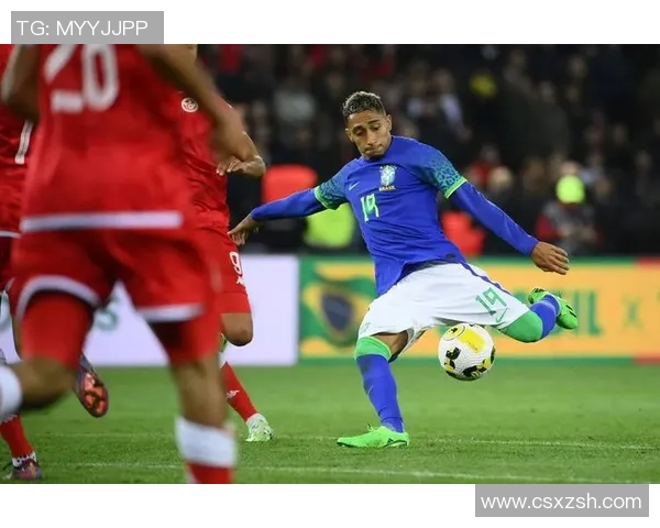 友谊赛巴黎圣日耳曼与本菲卡战平转会传闻引发全场热议 友谊赛巴黎圣日耳曼与本菲卡战平转会传闻引发全场热议